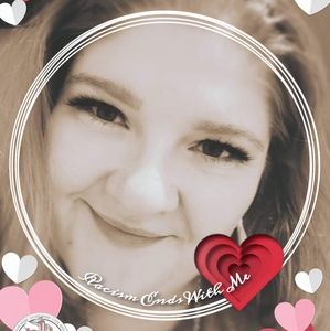 Meet your Posher, Mandy